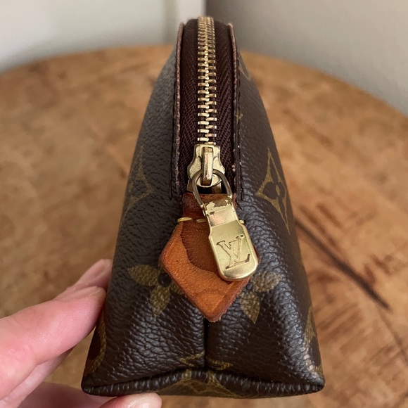 Louis Vuitton Cosmetic Pouch PM Monogram Canvas Travel Pouchette Clutch M47515 - Picture 2 of 12